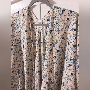 New Floral Print Kimono With Beautiful Pastel Colors.